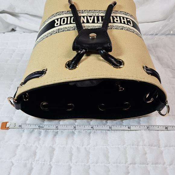 Dior Beautè VIP Crossbody Shoulder Bag NIB With All Accessories - Picture 13 of 16